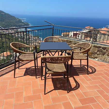 La Mansarda Bed and Breakfast Castellabate Εξωτερικό φωτογραφία